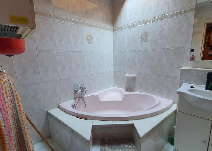 In - Balaton 19629 Case de vacanță