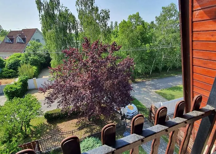 In - Balaton 19629 Case de vacanță