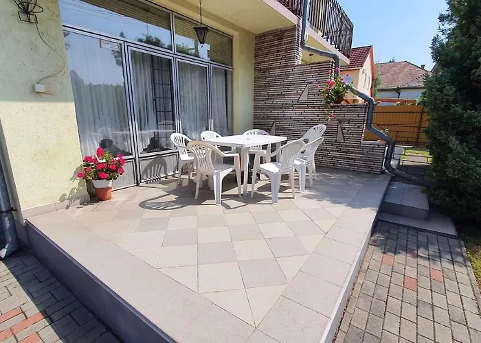 In - Balaton 19629 Case de vacanță Siófok