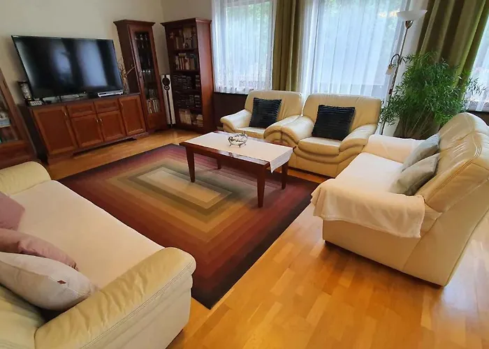 In - Balaton 19629 Case de vacanță