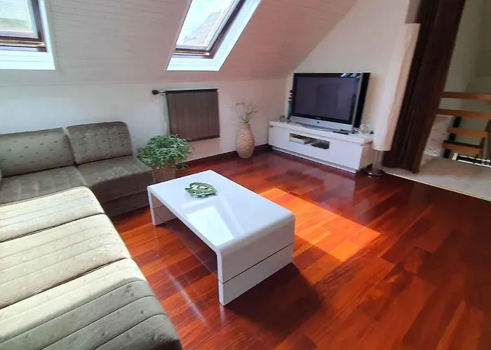 In - Balaton 19629 Case de vacanță